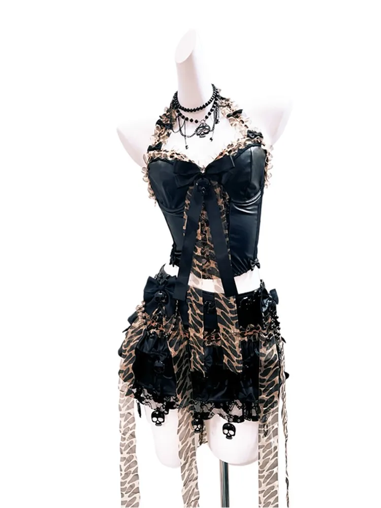 Halter-neck vest short skirt patterned street style dress