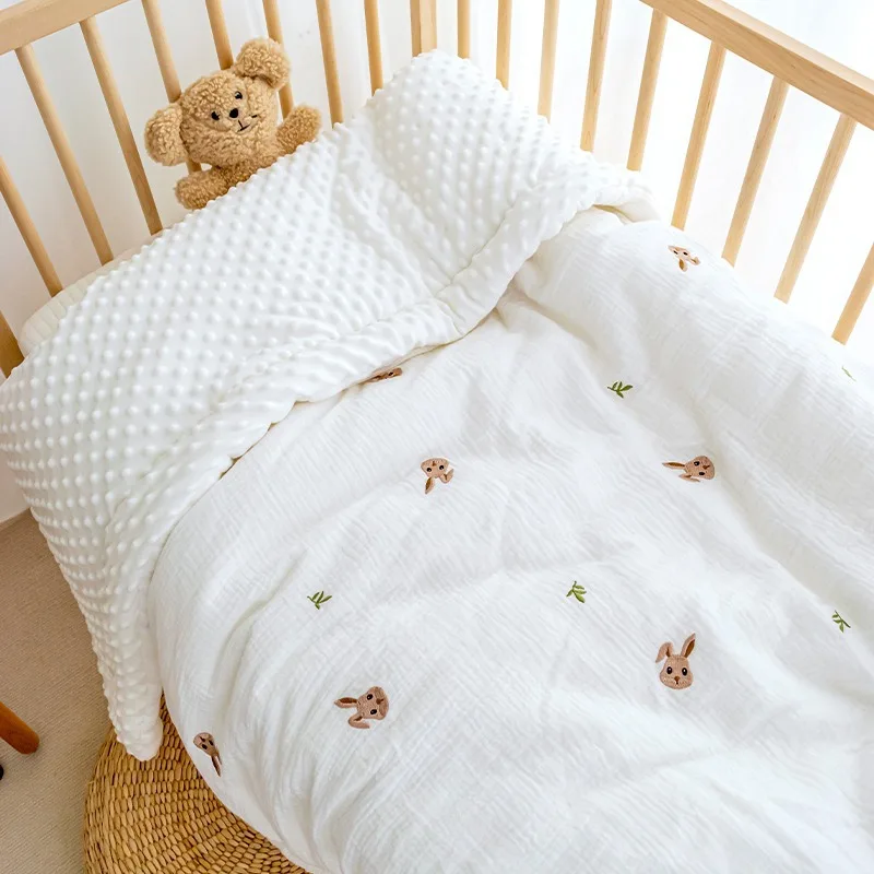 3D プラッシュドット刺繍ベビーブランケット、フィラー付き、春冬幼児用キルトブランケット、サーマルチャイルドベビー掛け布団