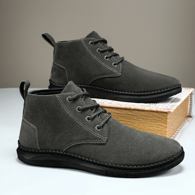 

Men's Shoes and Sports Shoes Black Suede Flat Bottom Loafers Chelsea Boots Men's Luxury Rubber Fashion Training Boots New Model