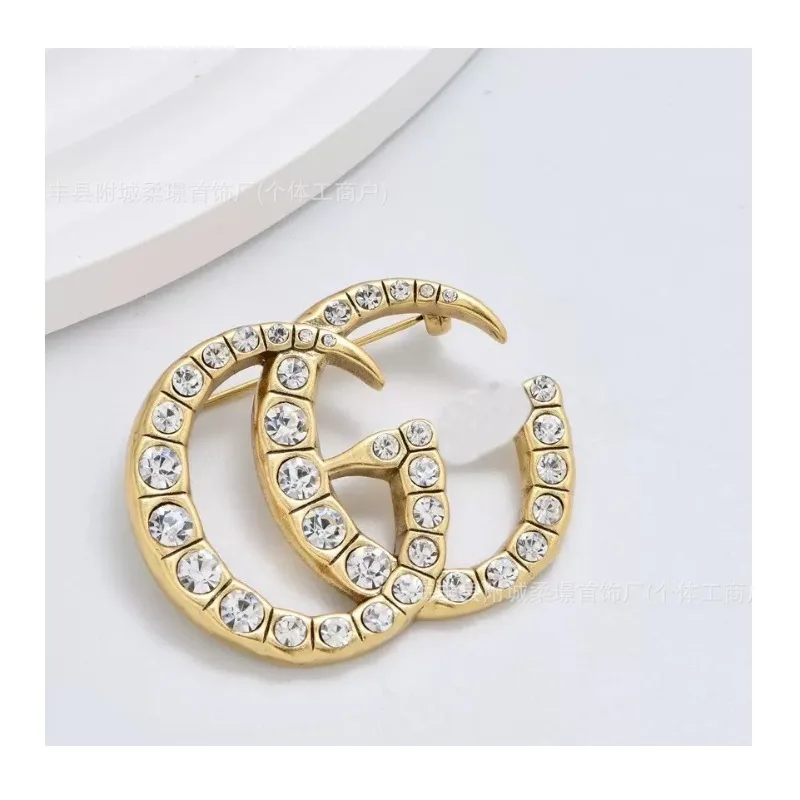 

New Double Brooch Home Rhinestone Pearl Super Flash Temperament Gentle Celebrity Style Pin Coat Cardigan Accessories