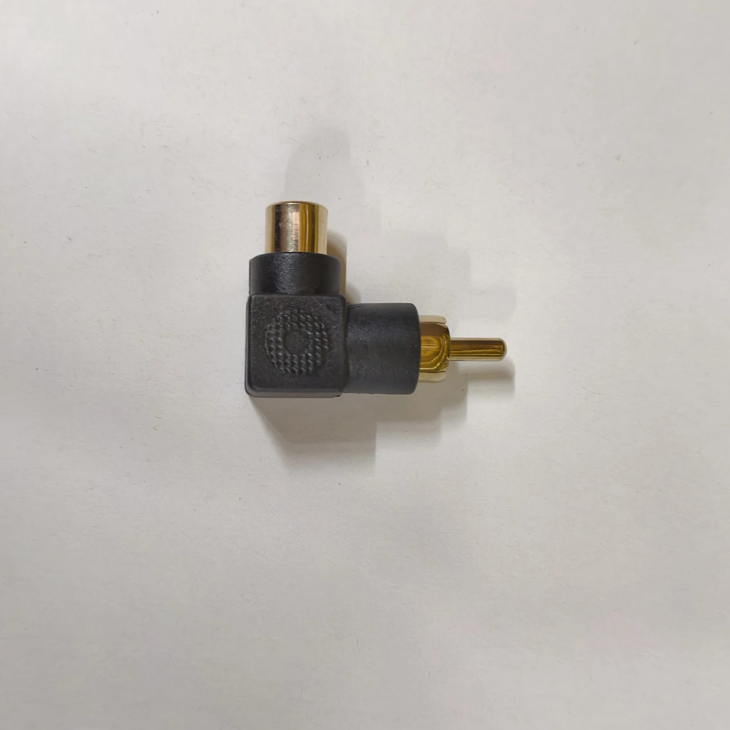 Gold Plated 90 Degree RCA Male To Female Right Angle Connector Plug Adapters M/F 90 Degree Audio Adapter high quality