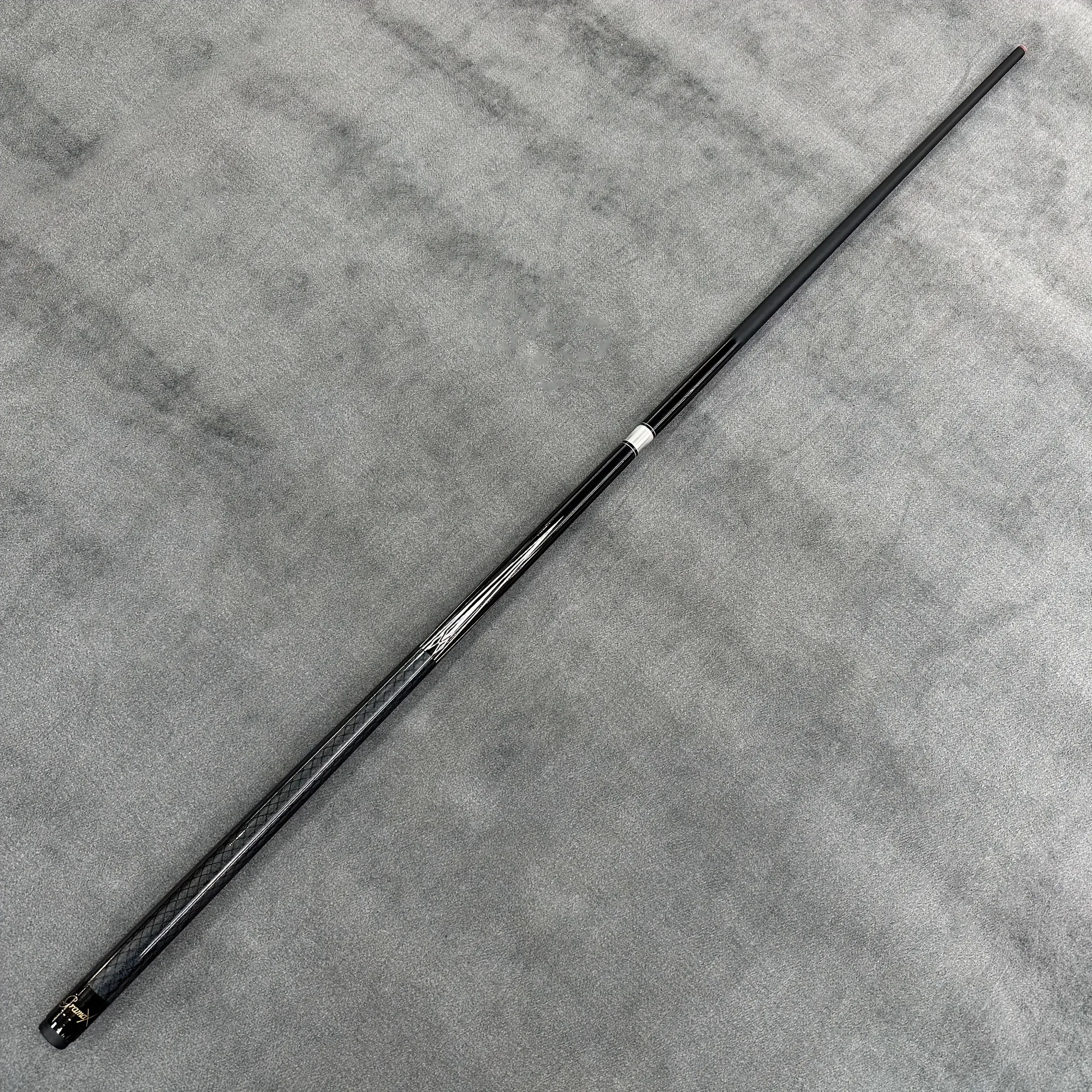 Professional Billiard Cue, 1/2 Split Style Pool Cue, Head Diameter 13mm, Suitable for Training and Competition Use