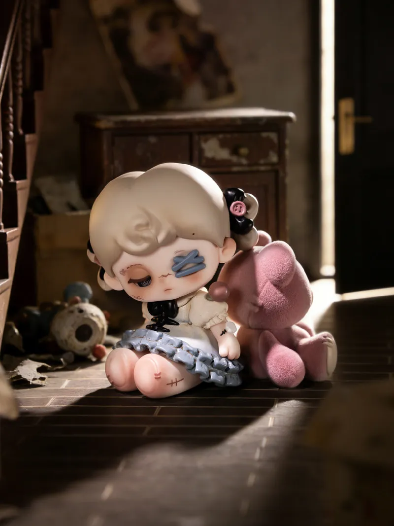

In-Stock Genuine Tarti Ghost Hotel Series Blind Box Toys Star-Related Collectibles Figurines Trendy Display Items Festival Gifts