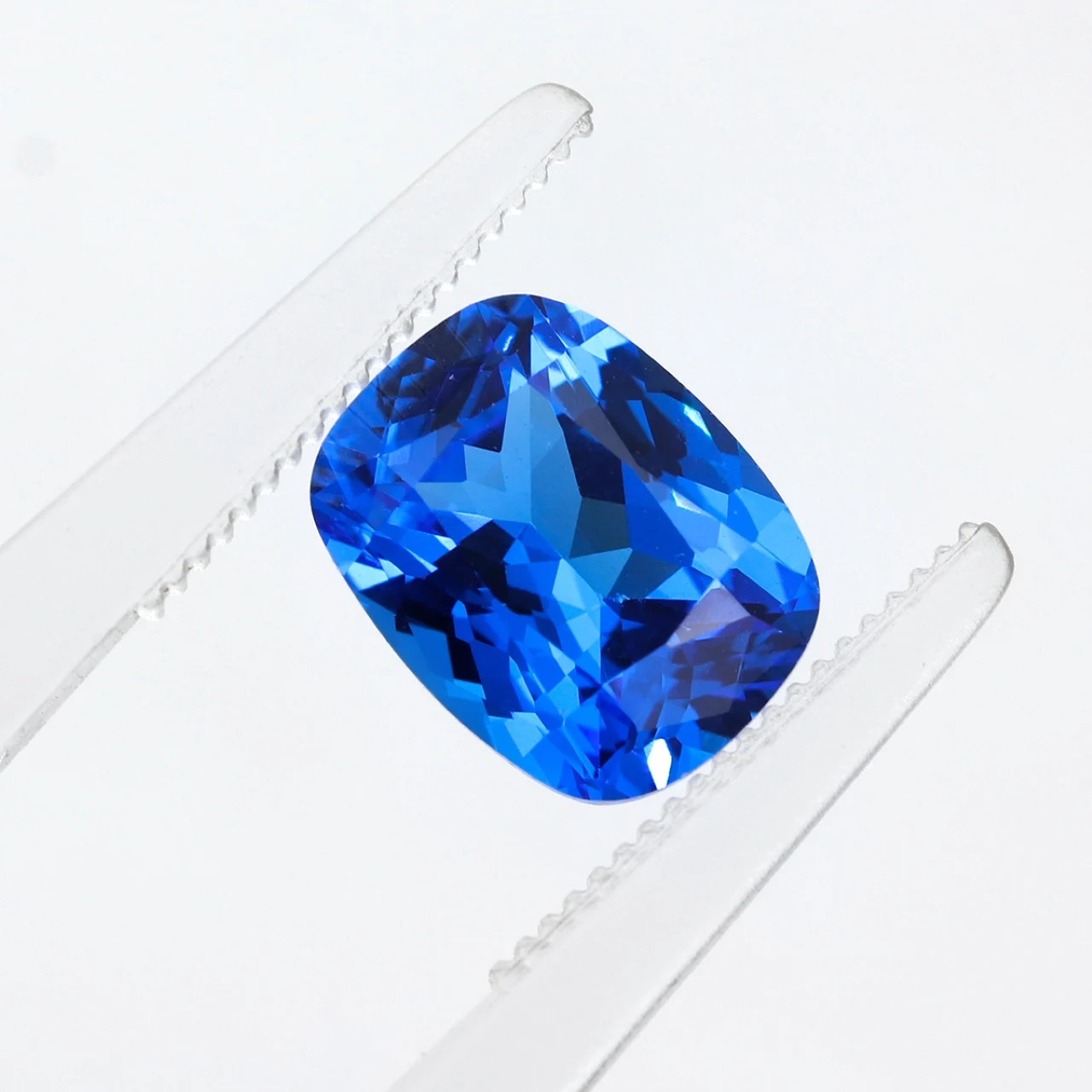 Rectangle Cushion Shape Cobalt Spinel Lab Grown Sapphire Flame Melting Method With AGL Certificate Ideal for Fine Jewelry