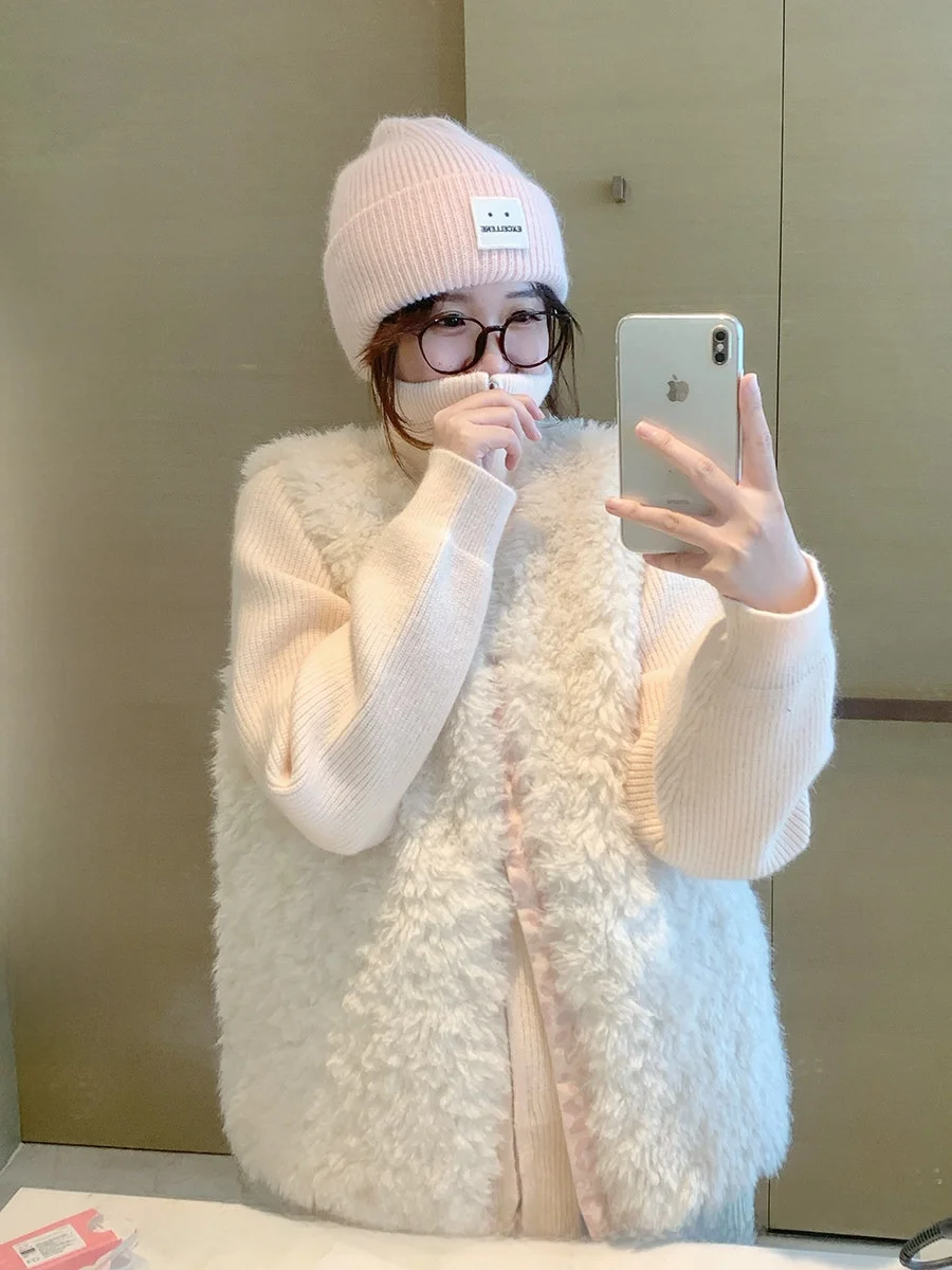 

Женская зимняя верхняя одежда CallmeEar Color Blo Plu: утепленная куртка из искусственного меха с леопардовым принтом, полиэстер, для повседневной носки