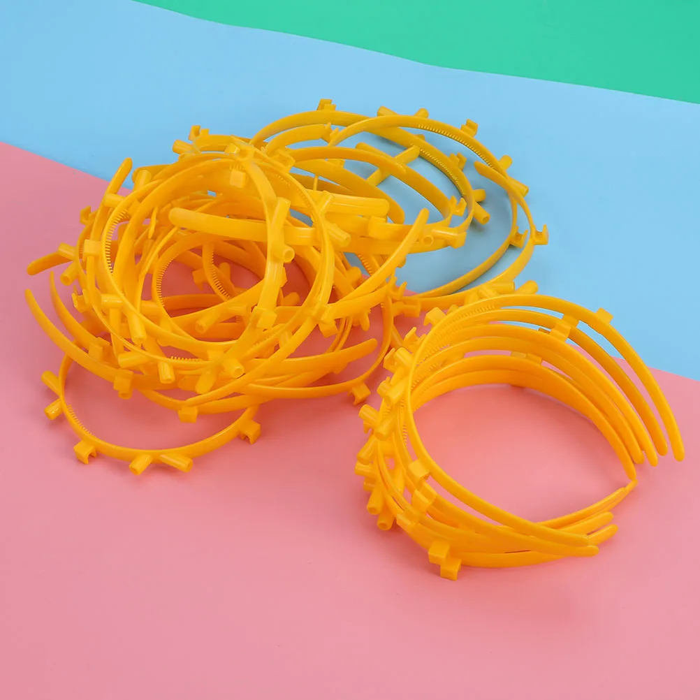 

50 Pcs Hair Hoops Fluorescent Stick Accessories Lightweight Durable Concert Decors Party nament Christmas Glow Sticks Connectors