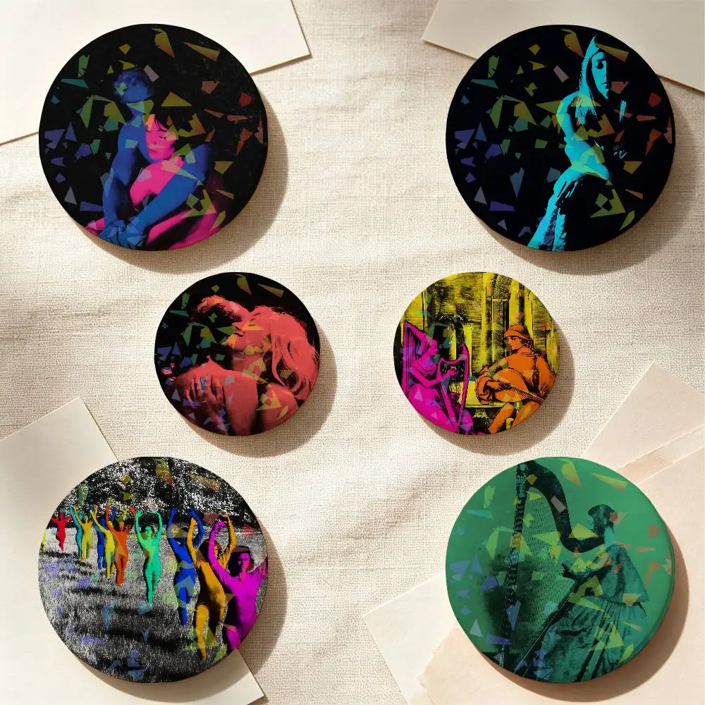 TV G-Girl Singer Backpack Pin Hat Pin Jacket Accessory Bag Decor Clothing Ornament Fashion Accessory
