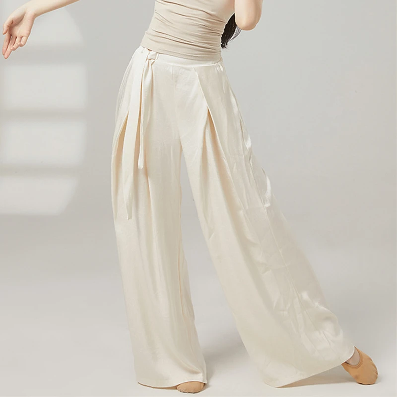 Pantaloni da danza moderna Pantaloni a gamba larga da donna Piega frontale Elastico in vita Raso Lungo Salotto Casual Costumi di allenamento classico sul palco