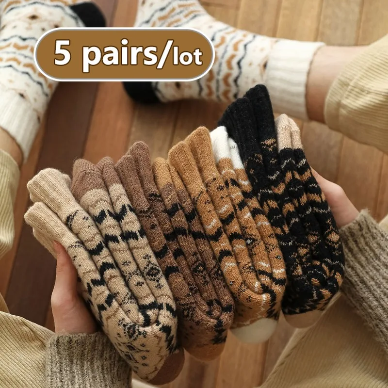 Winter Socks Men Set Warm 5Pairs Long Socks Cotton Thickened Velvet Hombres Towel Japanese Retro National Casual Crews Suit Male