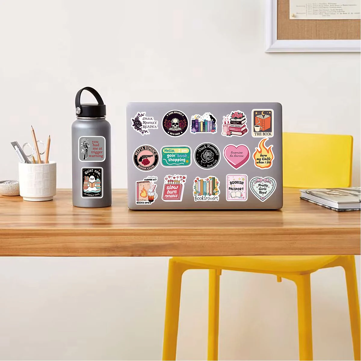 50PCS Book Reading Sticker Refrigerator Laptops Graffiti Creative Scrapbooking Waterproof School Supplies for Bicycle Stickers