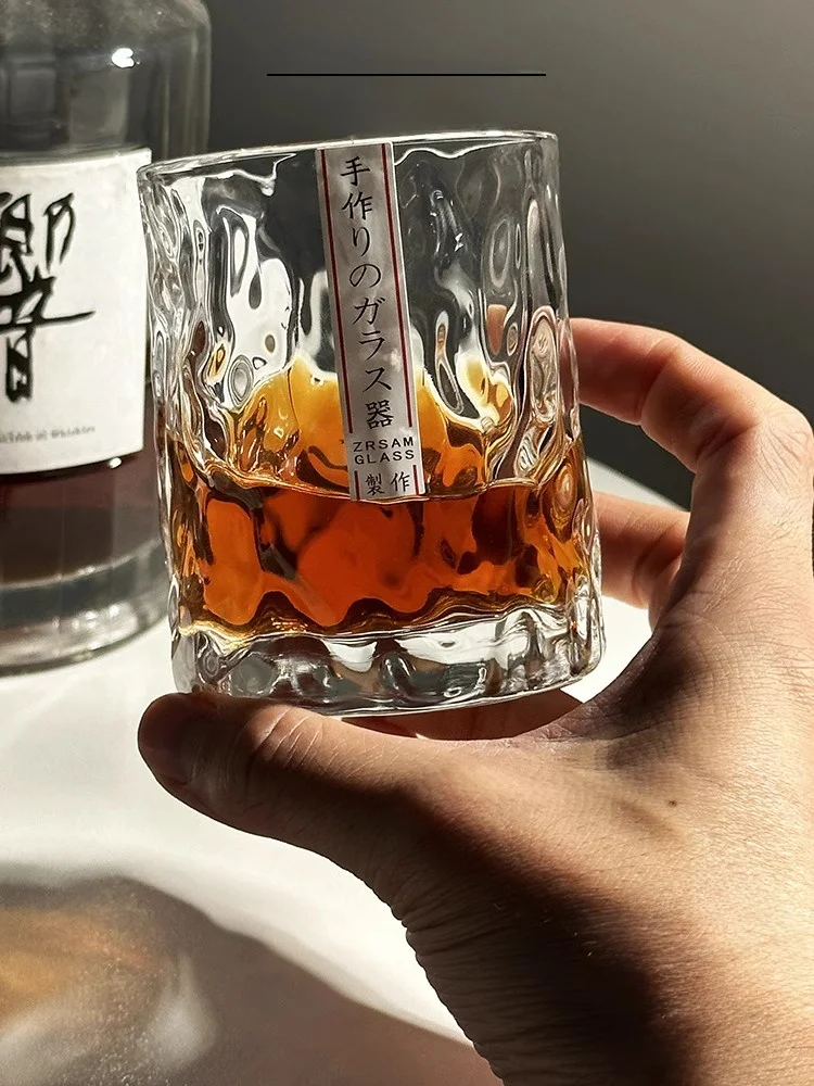 Handmade Vietnamese Glass Cup Hammered Pattern Japanese Style Whiskey Beer Drinking Cup Crystal Material Vintage Element