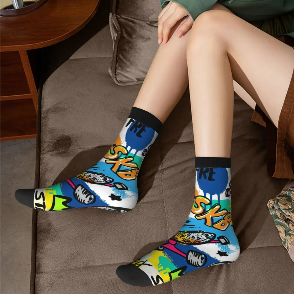 جوارب كرة القدم المثيرة للشارع، جوارب للبالغين، جوارب ماصة للعرق في منتصف الطول، جوارب ركوب الدراجات العصرية