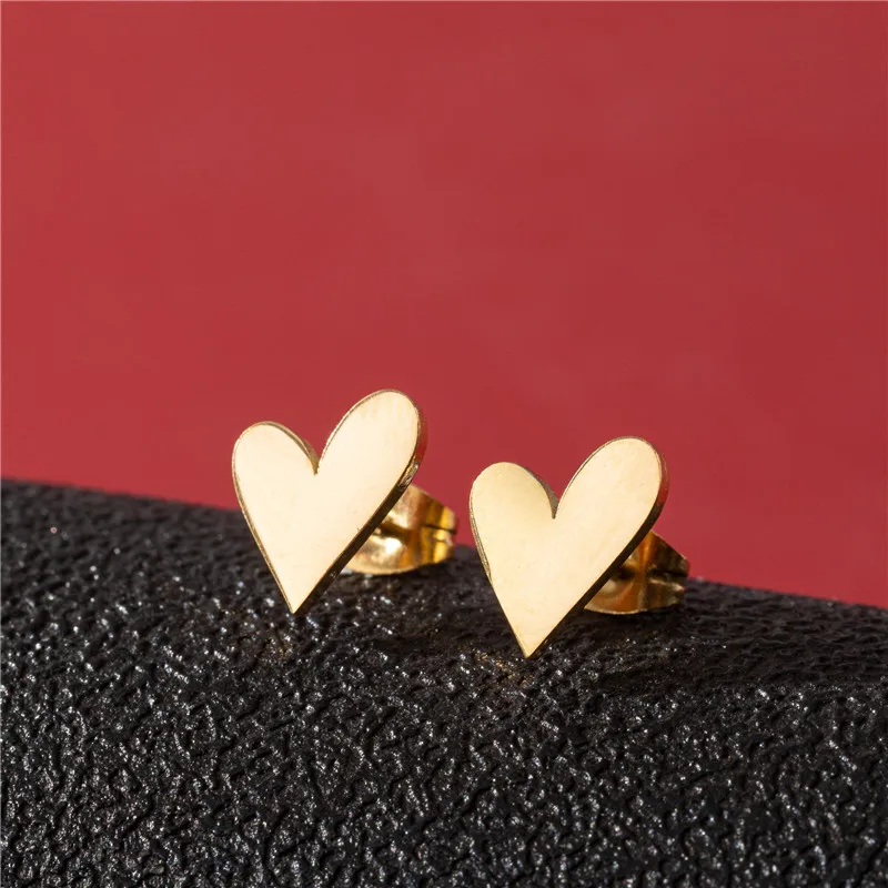Vintage Gold Color Stainless Steel Love Heart Shaped Stud Earrings for Women Wedding Jewelry Bridesmaid Piercing Gift