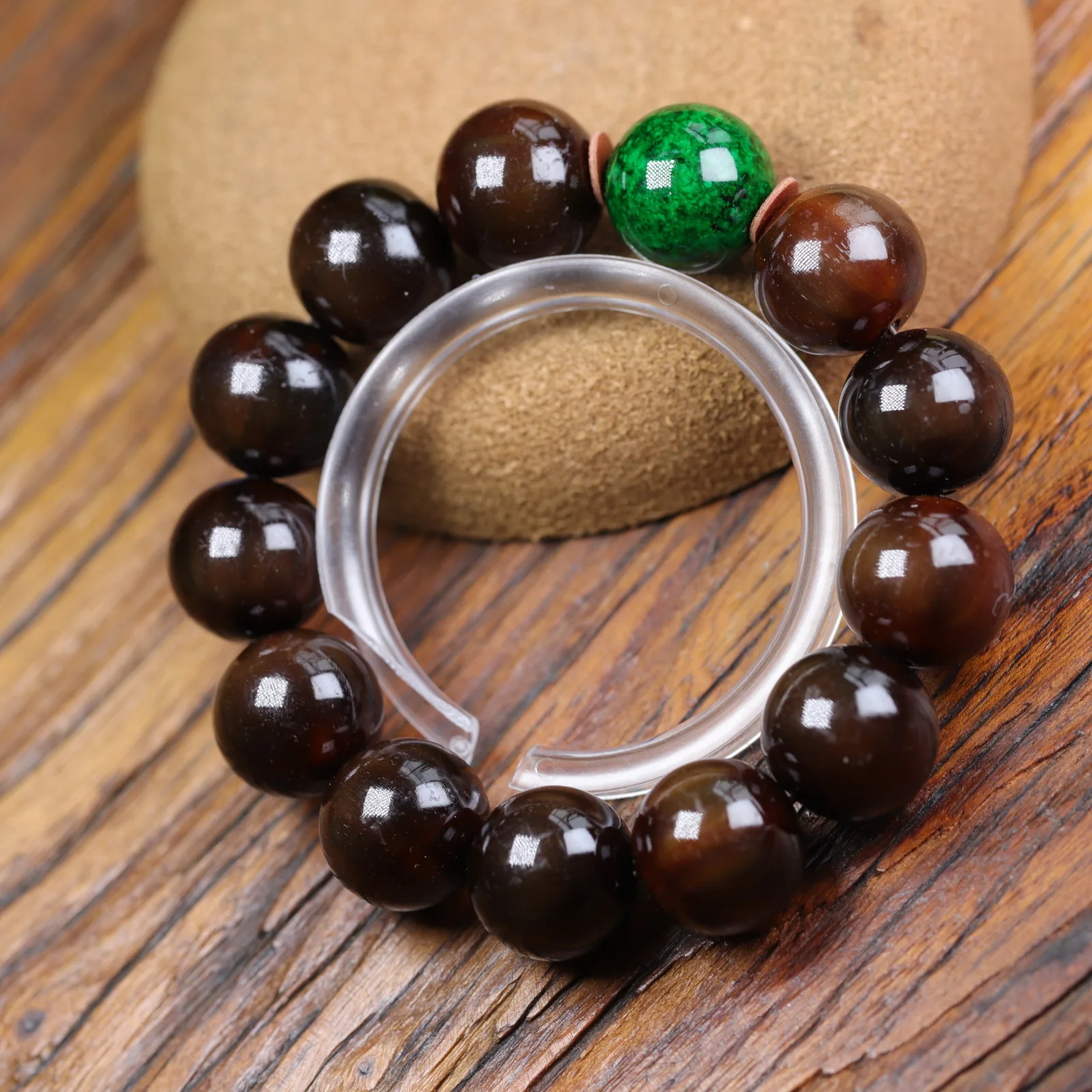 

Mountain Tortoise Armour Blood Armour Strings Full Brain Grain Autumn Horn Yak Horn Jewellery Men's and Women's Bracelets