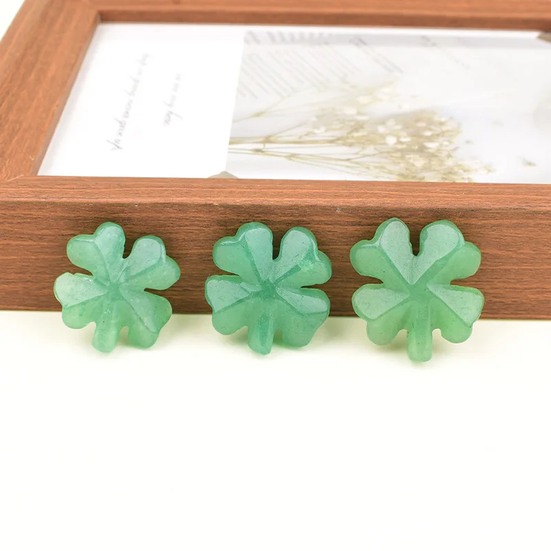Natural Green Aventurine Mini Four Leaf Clover Carving 2‑2.5cm Hand Carved Crystal Reiki Healing Lucky Charm Home Decor Gift