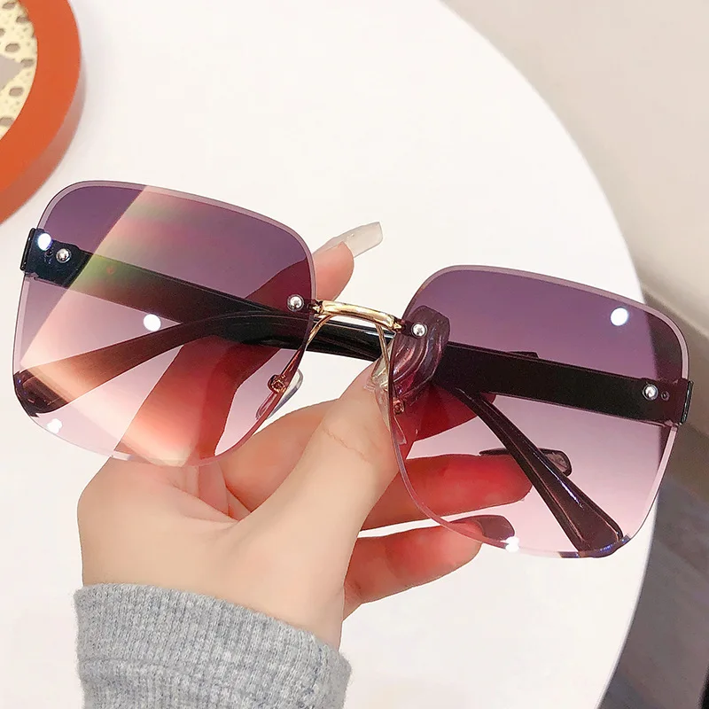 2023 New Vintage Oversized Sunglasses Fashion Brand Big Frame Sun Glasses Female Style Designer Glasses UV400 Oculos De Sol image 4