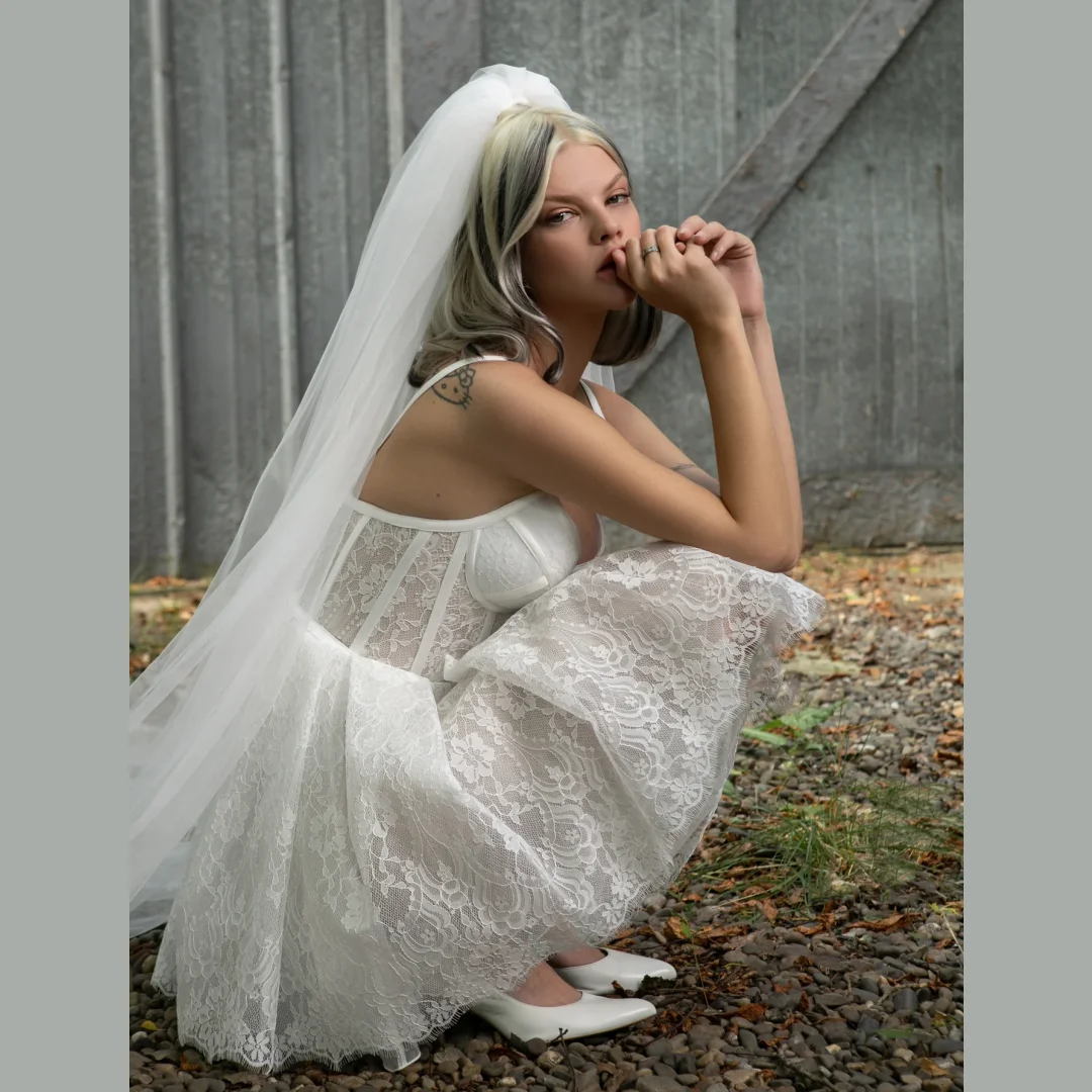 

Vintage Spaghetti Straps Lace Short Wedding Dresses Sweetheart Corset A-line Ruffles Mini Outdoor Party Prom Dress Customized