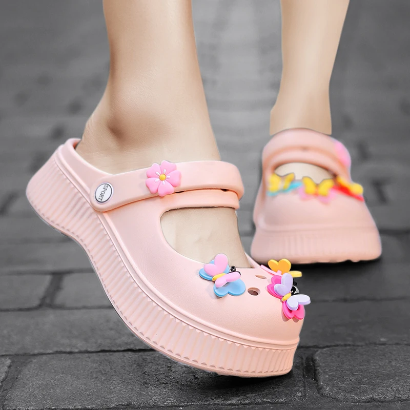 Summer Women Slippers Platform Clogs Garden Shoes Soft Outdoor Beach Sandals Chunky Slippers Butterfly Decoration Vacation Shoe