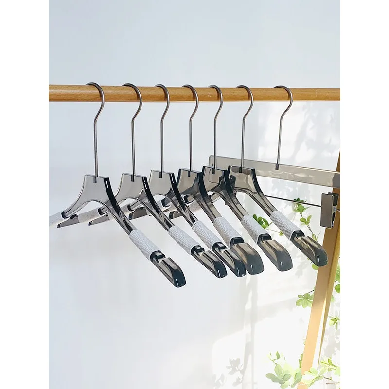 

10pcs Customized Logo Gray Acrylic Clothes Hanger for Clothing Store Clear Crystal Anti-slip Plastic Cwomen's Clothing Hanger