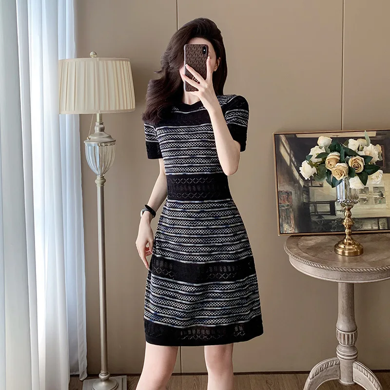 Women's High-Waisted Gray Knitted Dress Summer 2026 Short-Sleeved A-Line Skirt Fragrant New Arrival