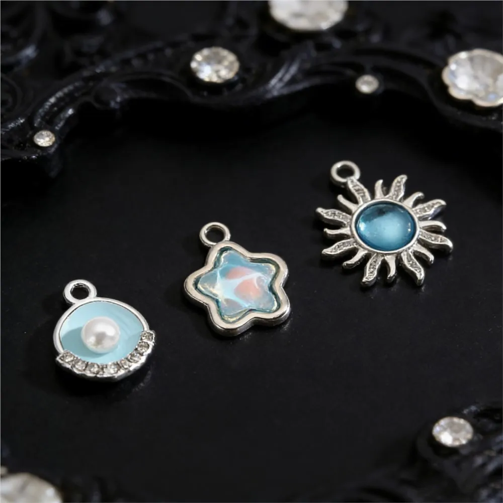 10pcs 금속 믹스 스타일 펜던트 문 스타 댕글 참 DIY 목걸이 팔찌 귀걸이 쥬얼리 만들기 용품 액세서리