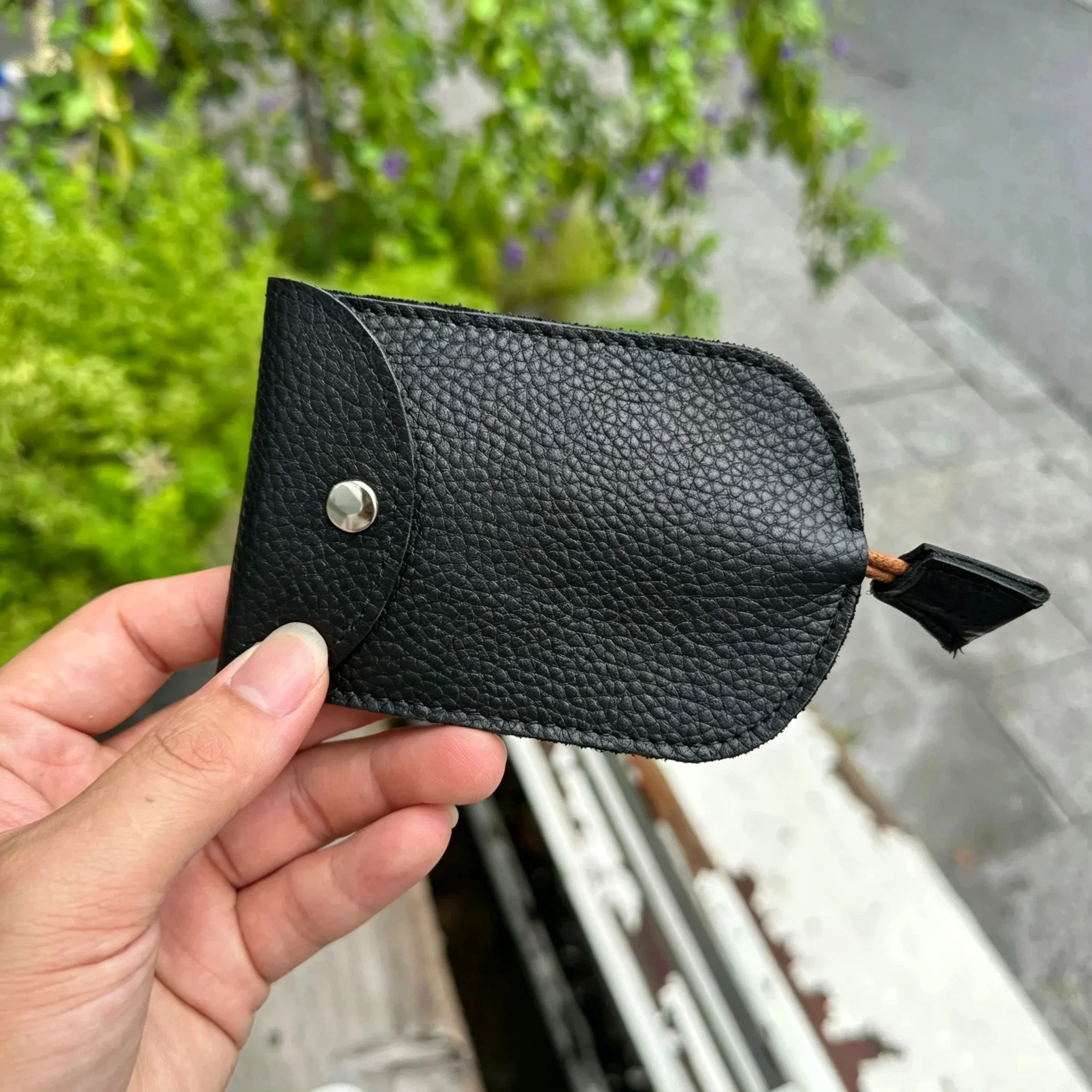 Genuine Leather Keychain Housekeeper Case Portable Key Wallet Women And Men's Hand-held Home Key Holder Pocket Card Key Sleeve