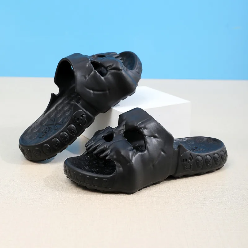 Male Casual Slippers Creative Skull Slippers Summer Men Slides Novelty Outdoor Clogs Beach Sandals Non-slip Indoor Home Slides