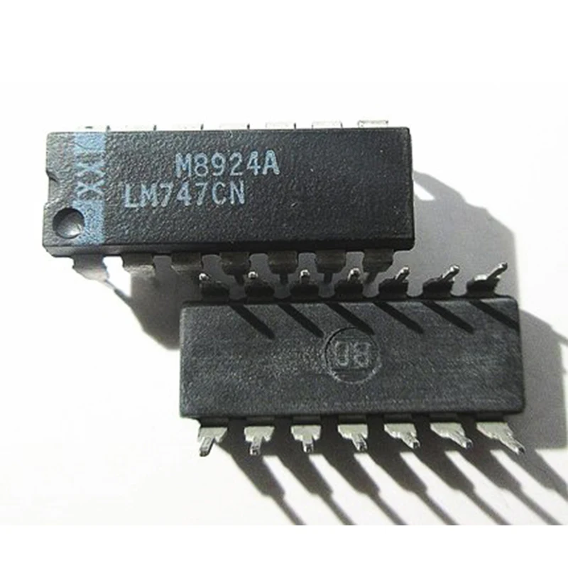 5 Stks/partij LM747CN LM747 Dip-14 Op Voorraad