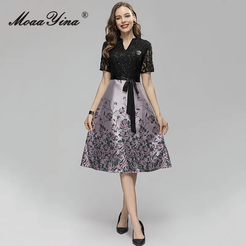 MoaaYina Summer Fashion Runway Vintage Spliced Dress Women's V-Neck Brooch Sequins Lace Embroidery Frenulum Jacquard Midi Dress