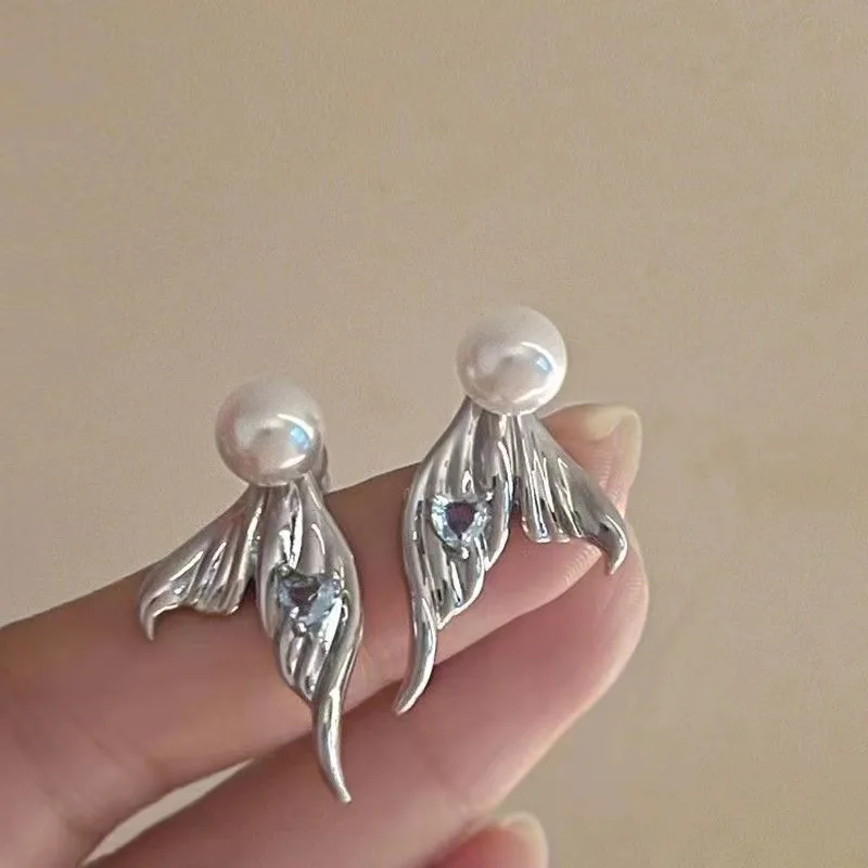 Trendy 925 Silver Neddle Fish Tail Earring Heart Zircon Crystal Pearl Stud Earrings for Women Temperament Sweet Jewelry Gift