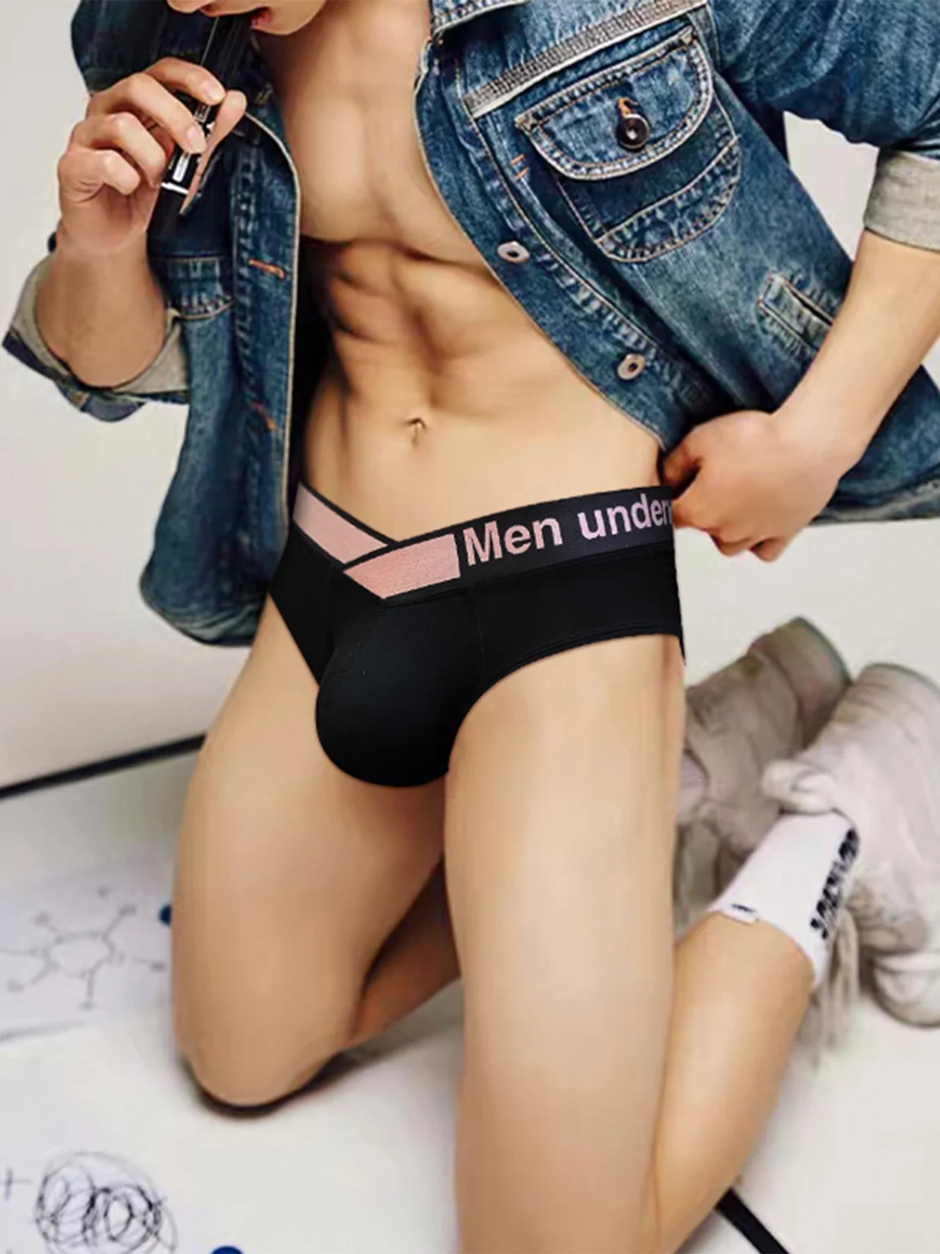 Pink V-belt triangle pants sporty sexy laser gradient waist Modal sporty comfortable low waist U-shaped underwear for men