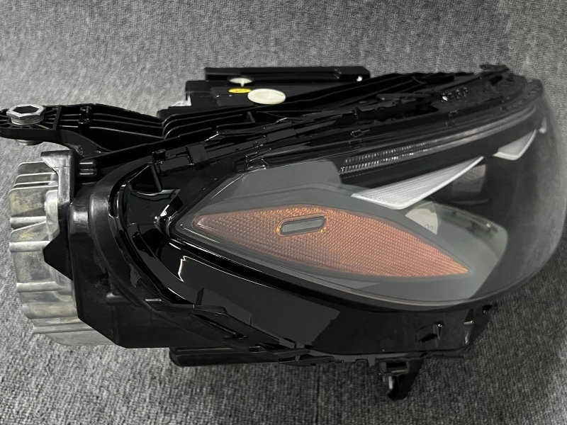 OEM Car Led Light Assembly Lamp Left Driver Side Headlights for EQS-Class 580 450 2023-2024 Year
