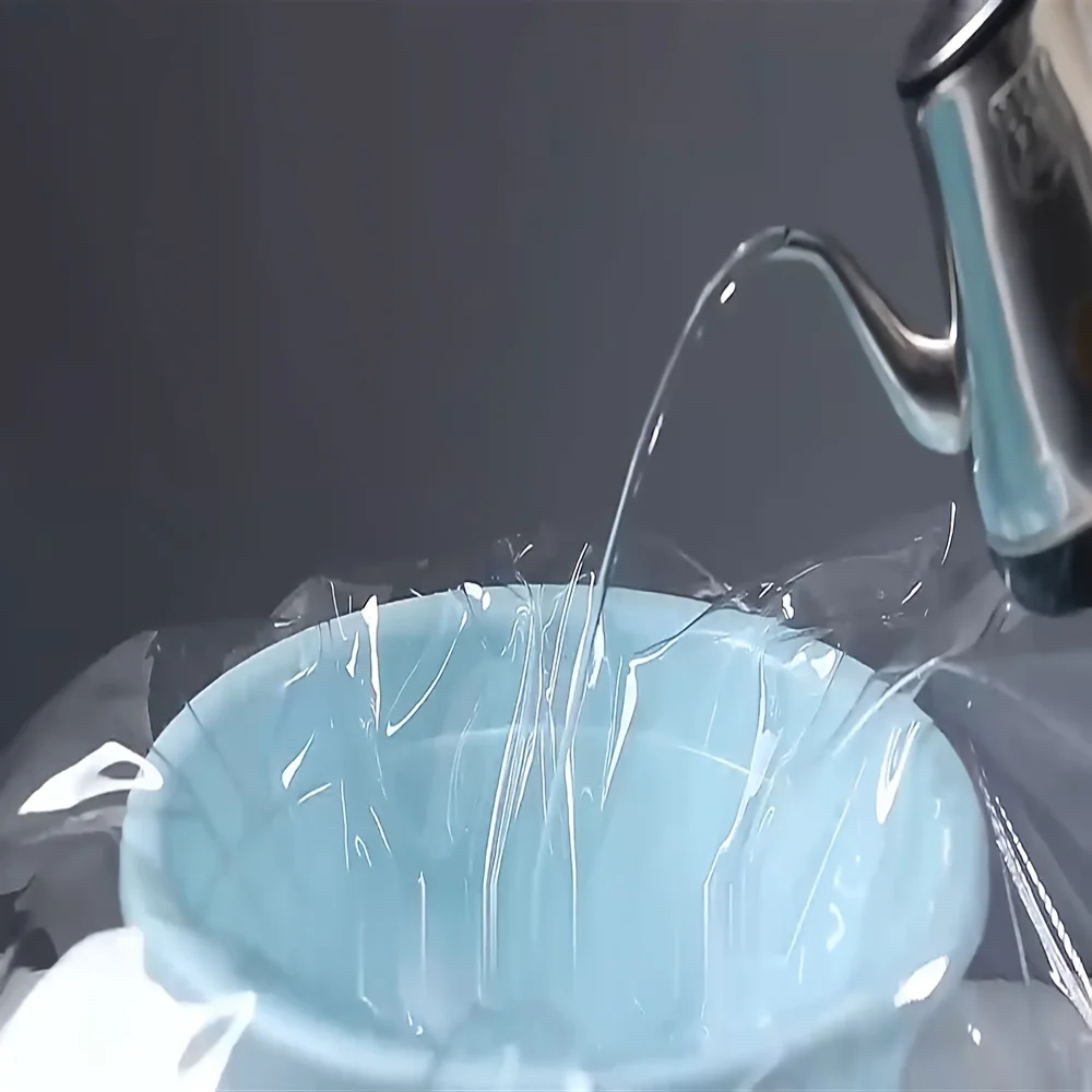 【Cubierta Transparente para Lluvia de PVC de 20 Mil de Grosor】Hecha de Material Resistente a Desgarros con Anillos de Sellado Metálicos y Bordes Reforzados, Ideal para Proteger Plantas de Jardín, Impermeabilizar Ventanas de Patio, Evitar la Acumulación de Polvo en Interiores, Protección.