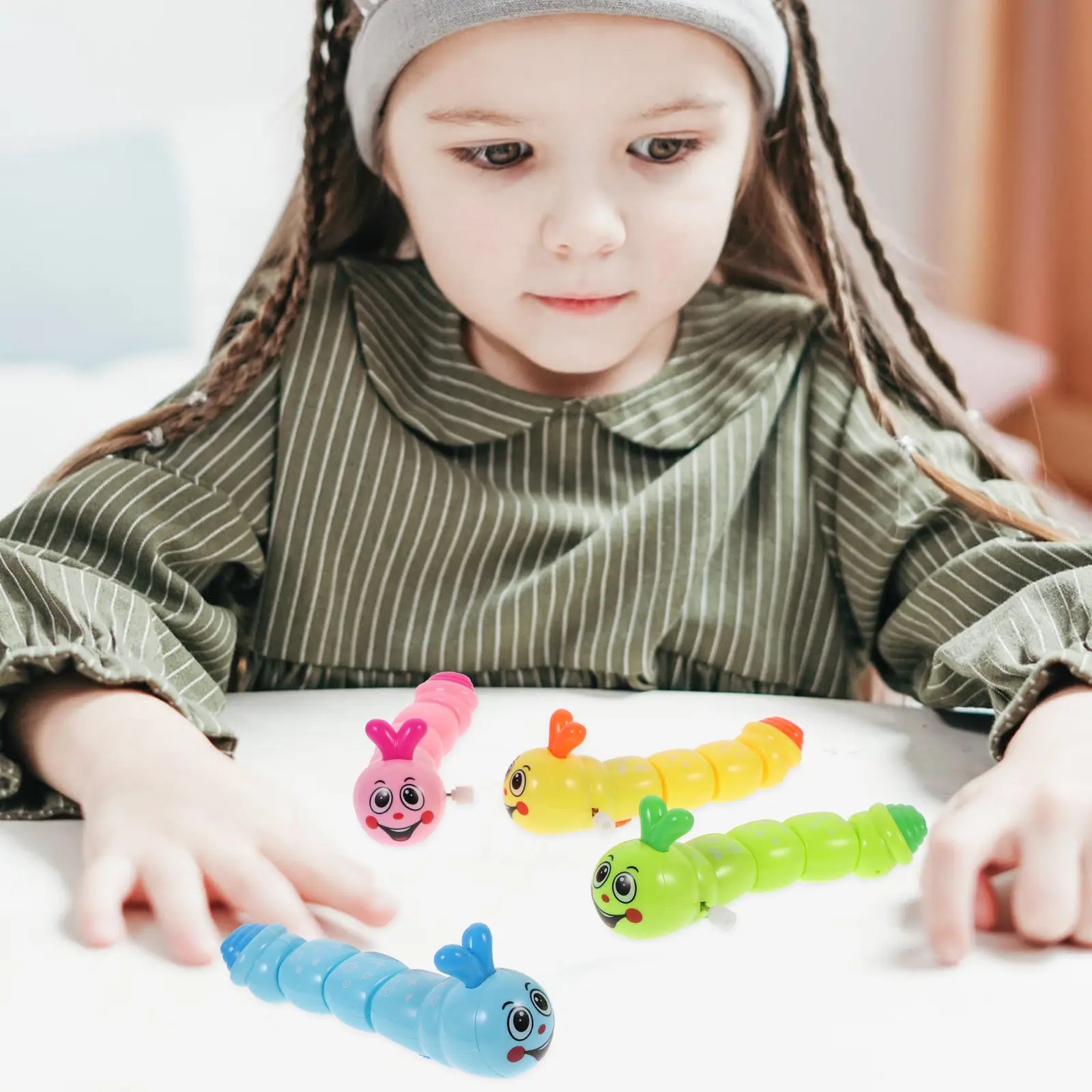 

Набор из 4 заводных игрушек-гусениц: яркие ретро-модели животных для развития координации движений и увлекательных игр