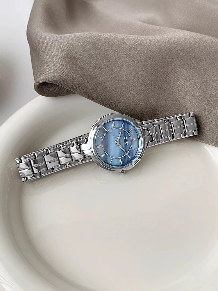 New Women'S Watch Luxurious And Sophisticated Simple Design Round Shape Steel Strap Suitable For Students A Great Gift For Women