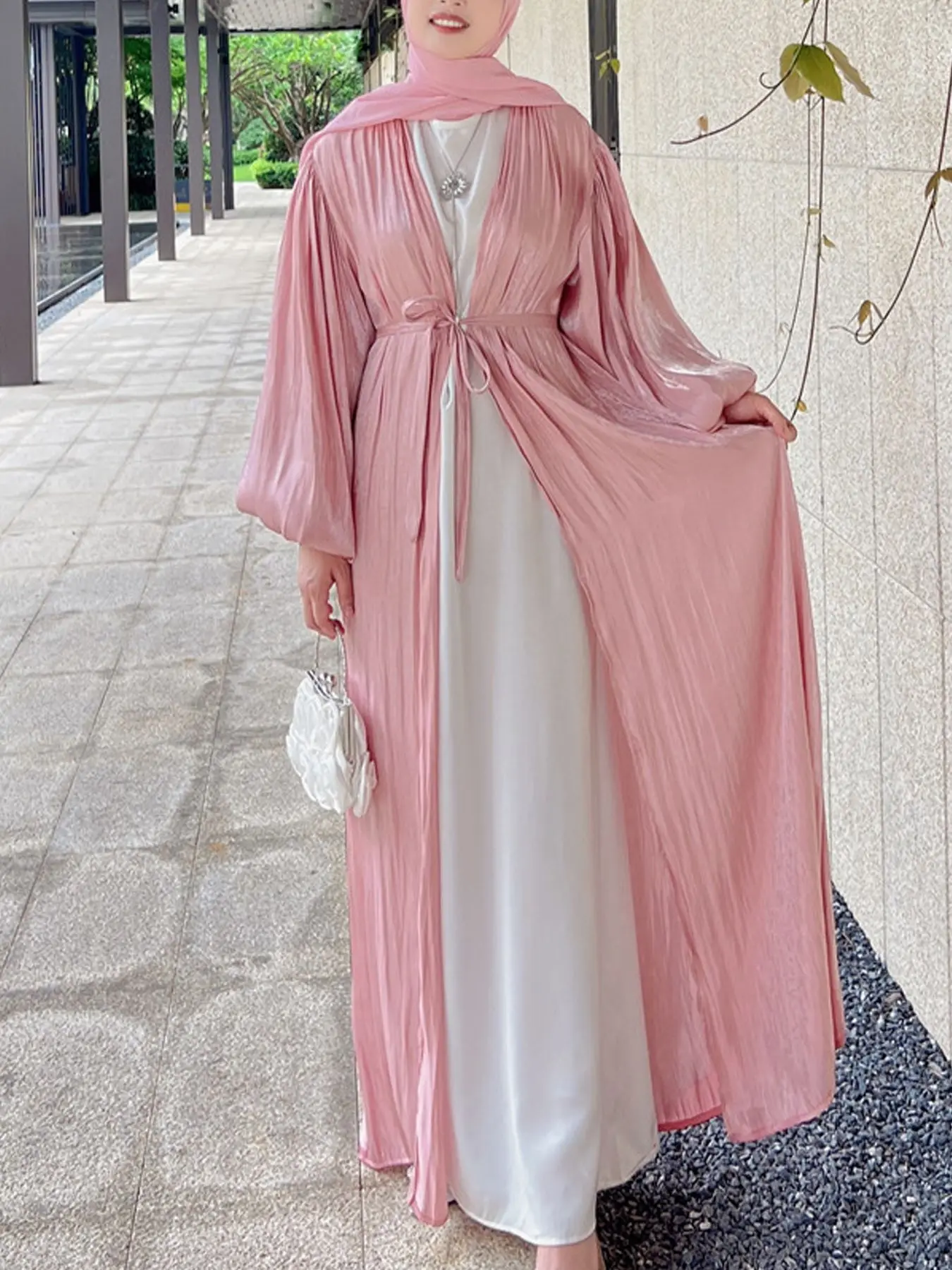 Summer Eid Djellaba Abaya Dubai Shiny Soft Cuff Sleeve Muslim Dress Silky Kimono Dubai Turkey Muslim Dress Islam Abaya With Belt