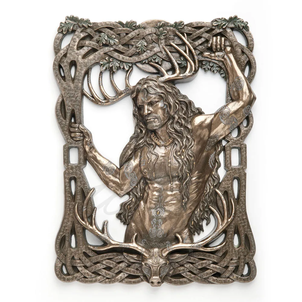 Resin Cernunnos Wall Plaque Celtic Horned God Stag Head Knotwork Oak Carving Myth Wall Hanging Ornament Home Decoration Gift