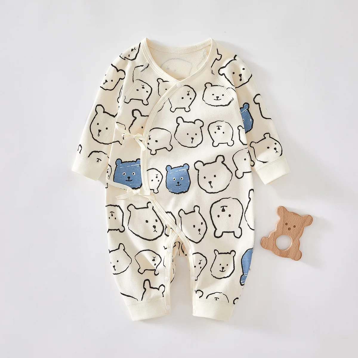 

2025 New Baby Long Sleeve Romper Newborn Cotton Cartoon Bear Print Jumpsuit Autumn Winter Warm Infant Boy Comfortable Clothes