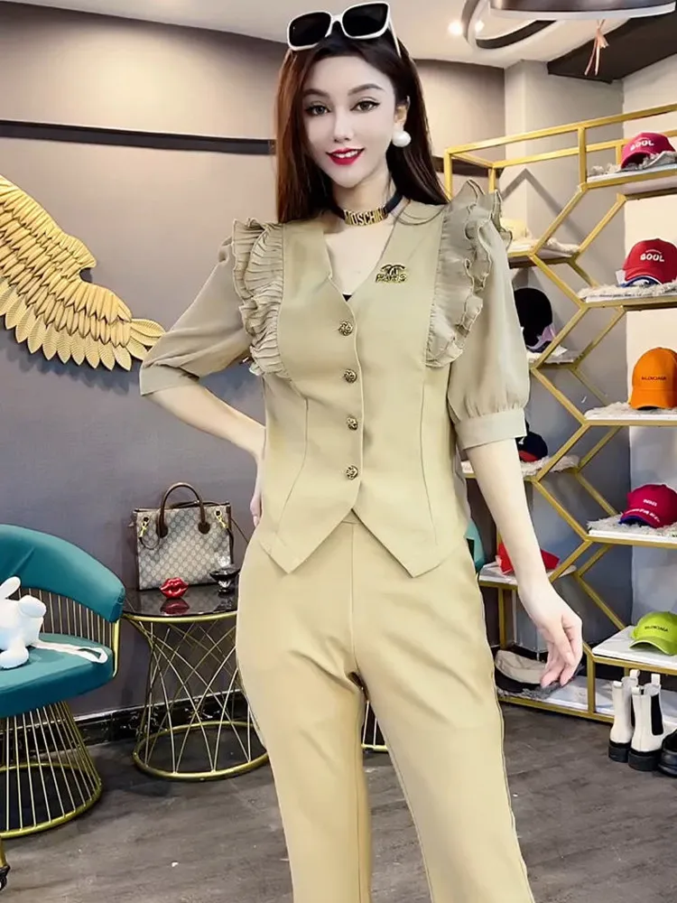 Korean Personalized Royal Sister Style Two Piece Set Fashion V-neck Panel Wooden Ear Edge Middle Sleeve Slim Top Casual Pants