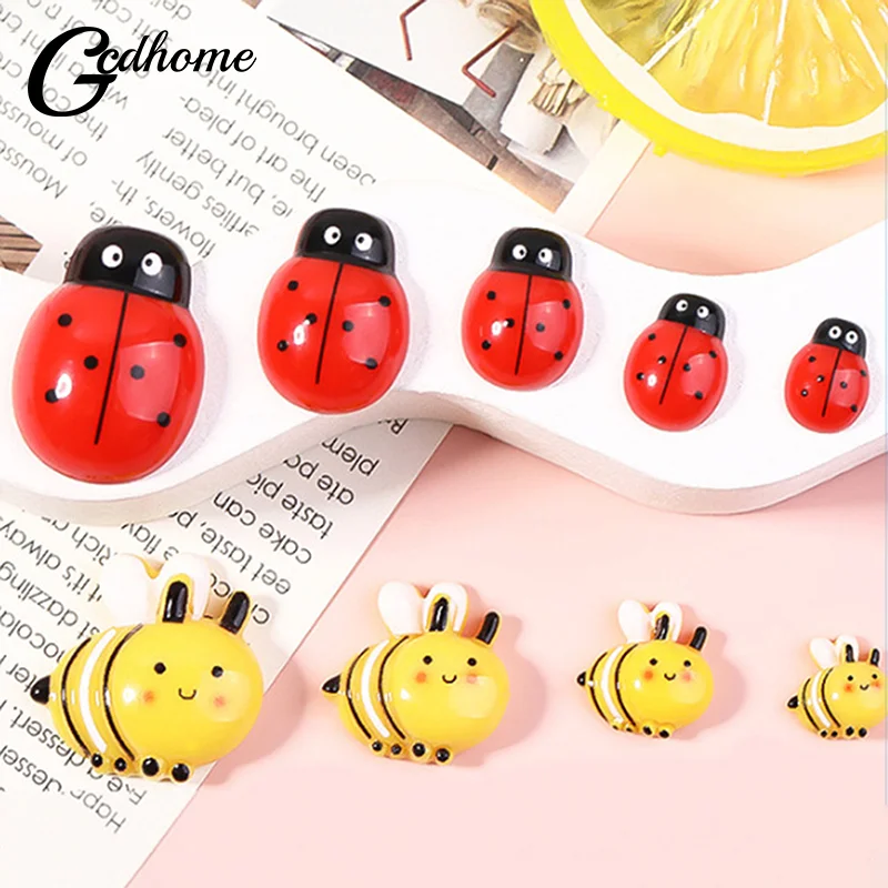 5pcs Tiny Resin Bees Ladybugs Craft Garden Red Landscape Ladybug Decoration DIY Little Animal Figurines Decor Ornaments