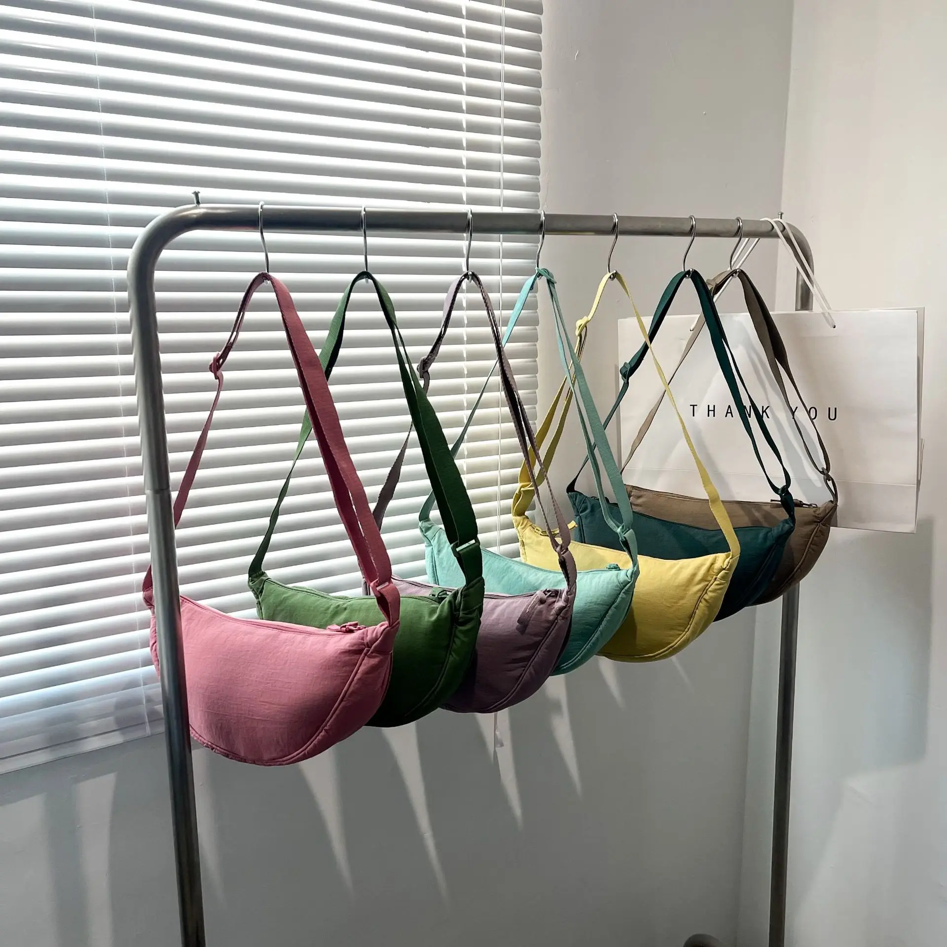 Women Nylon Shoulder Bags Exquisite Solid Color Crossbody Bag Casual Sports Style Underarm Bags Hand Bags