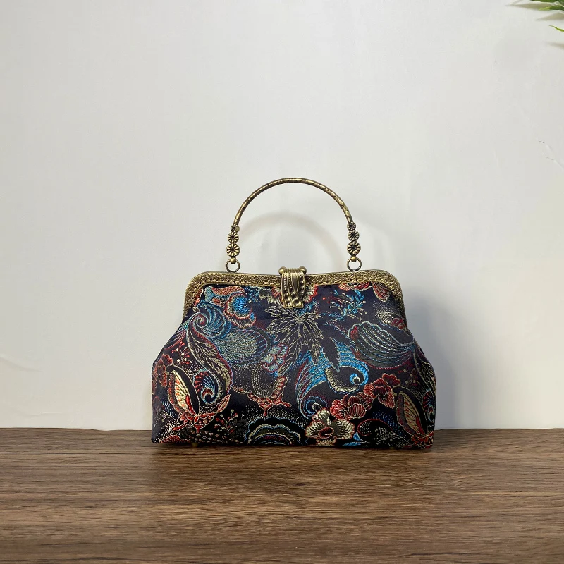 

Винтажная бархатная сумка-клатч женская с кисточками, универсальная, ручной работы, подарок на фестиваль для иностранцев