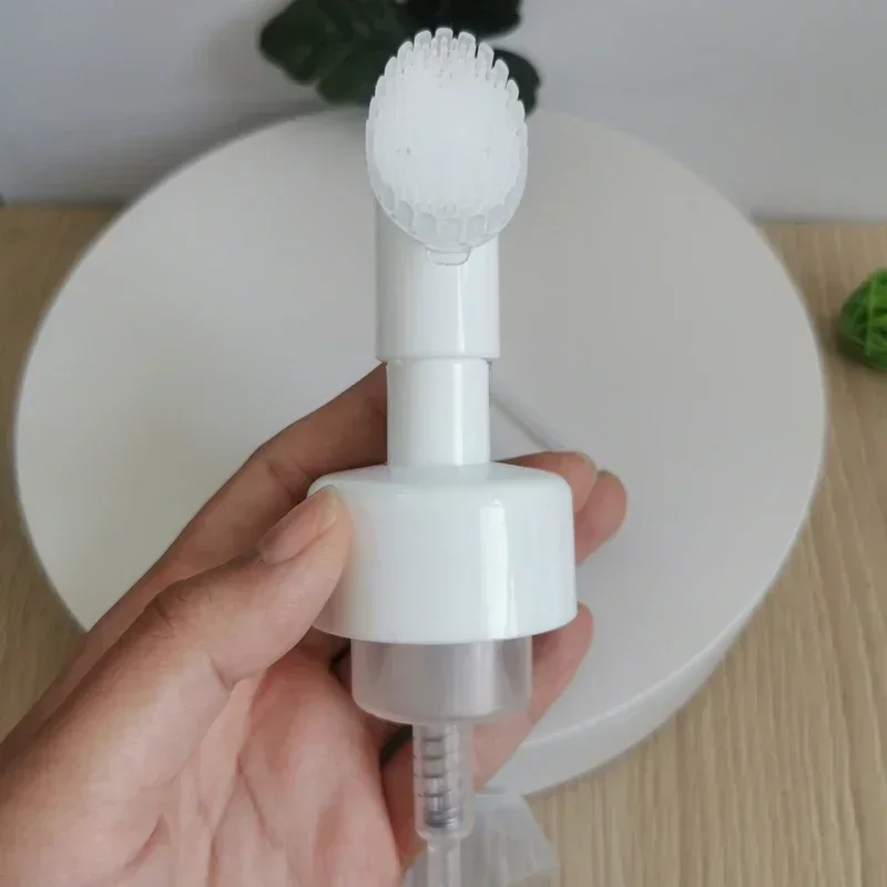200ml โฟมขวดทําความสะอาดมูสสัตว์เลี้ยงนุ่มกดซิลิโคนหัวแปรงนวด Facial Cleanser Foaming เครื่องสําอางพลาสติกที่ว่างเปล่า