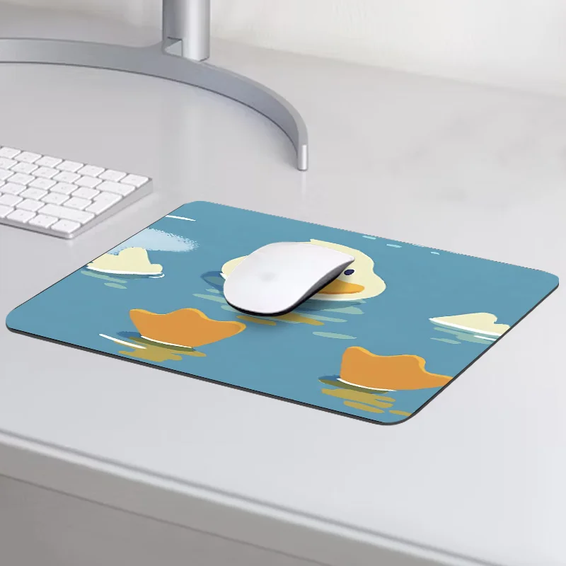 Alas meja berenang bebek gaya Anime, alas Mouse karet alami Anti selip, hadiah sempurna untuk teman pacar