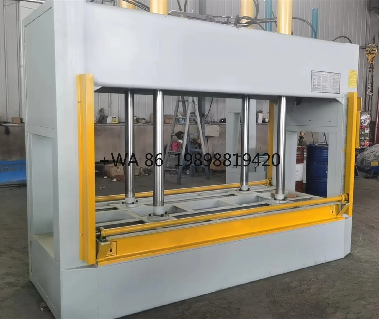 1300x2500mm 60T 4 Cylinder Hydraulic Plywood Melamine Board Wood Door Woodworking Cold Press Laminating Making Pressing Machine