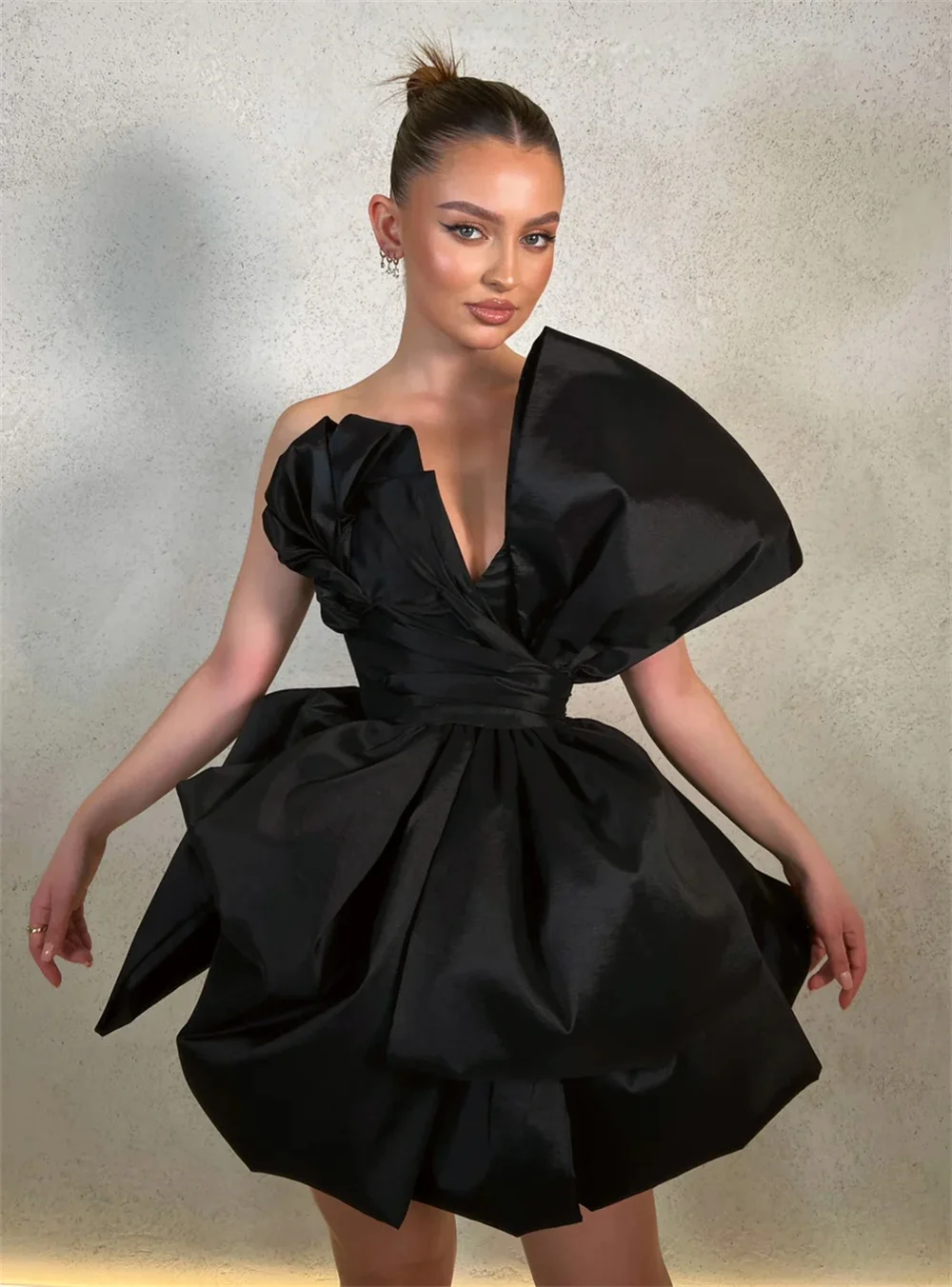 Amanda Customized Black Asymmetrical Ball Gown Prom Dresses Sleeveless Elegant vestidos de noche Strapless Mini Formal Evening