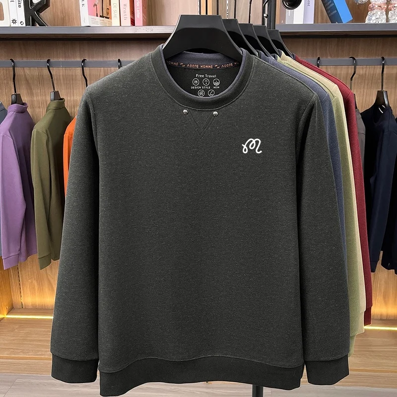Luxuriöses, hochwertiges Herren-T-Shirt mit Original-Print, O-Ausschnitt, warm, einfarbig, langärmelig, Pullover-Oberteil, lässige Herrenbekleidung für den Herbst. – Detail 7
