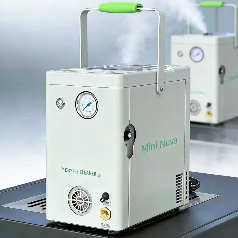 Dry Ice Cleaning Machine Mini Small 9kg Lightweight CO2 Blaster for Parts Cleaning Metal Rust Removal Portable Tool