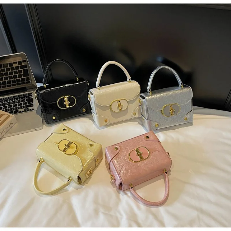 

Роскошная женская сумка через плечо из кожи с принтом виноградной лозы и элегантным винтажным легким повседневным винтажным эффектом высокого класса ​