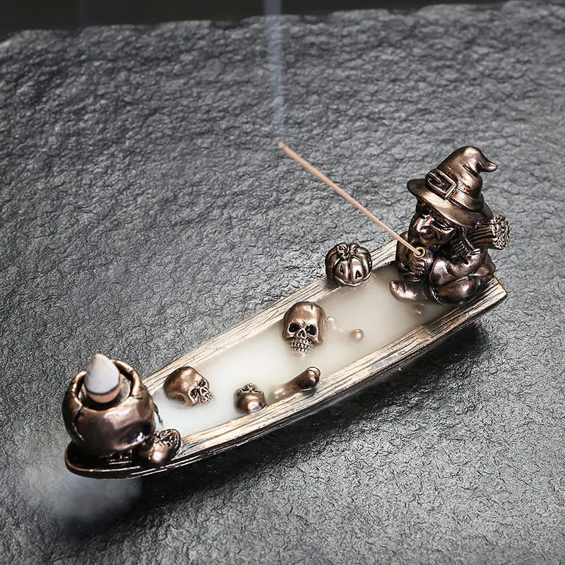 Resin reflux aromatherapy burner Skull thread incense holder ornament creativity European and American wizards Skull skull bone